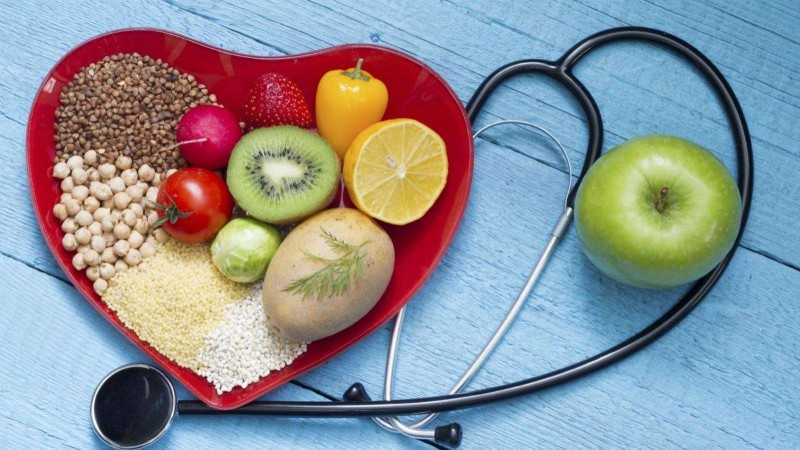 How to lower cholesterol through diet